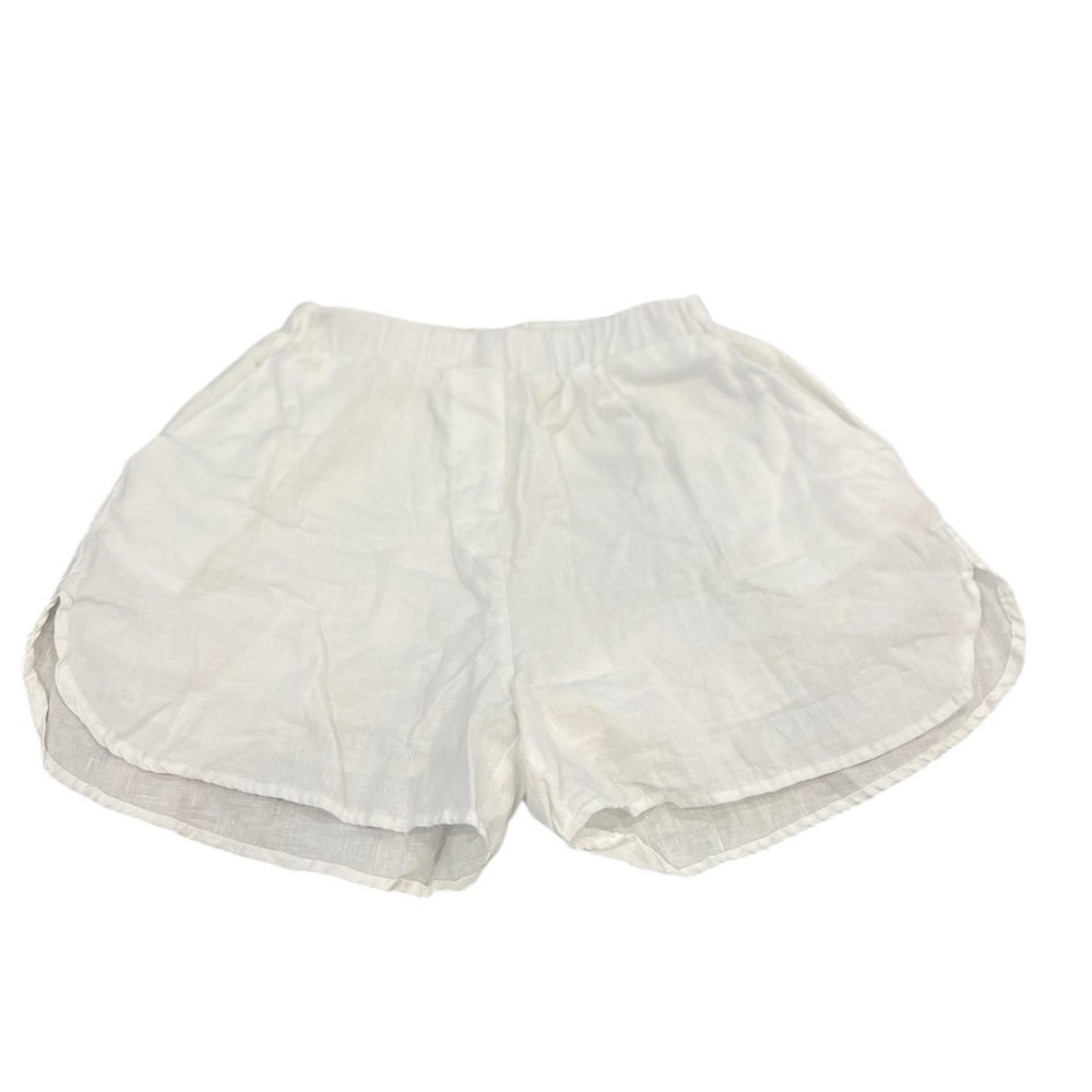 DISSH White Women's Shorts
